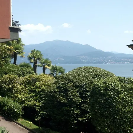 Apartamento Lago Maggiore La Casa Nel Parco Oggebbio