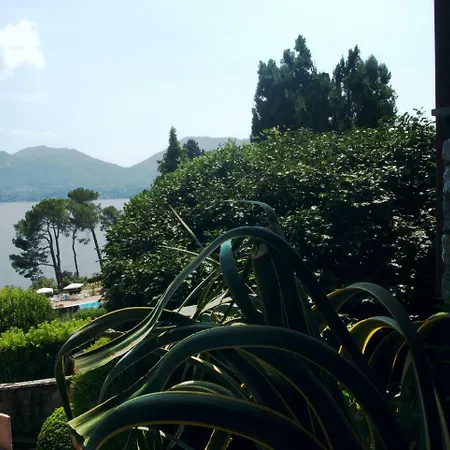 Lago Maggiore La Casa Nel Parco *